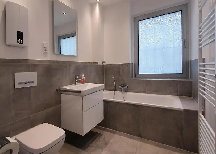 Graf-adolflux * دوسلدورف