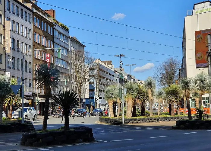 Graf-adolflux دوسلدورف